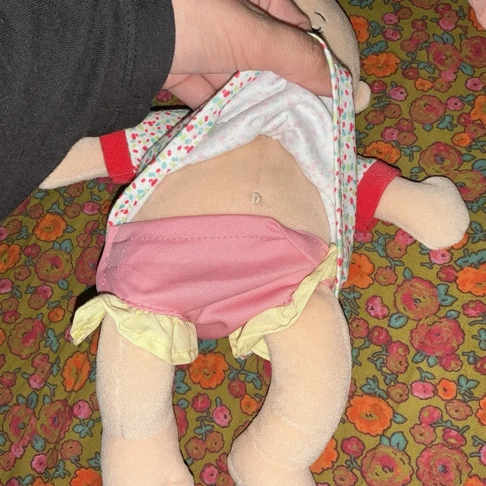 Manhattan Toy Wee Baby Stella Soft Doll Blonde‎ Magnetic Pacifier Diaper Dress